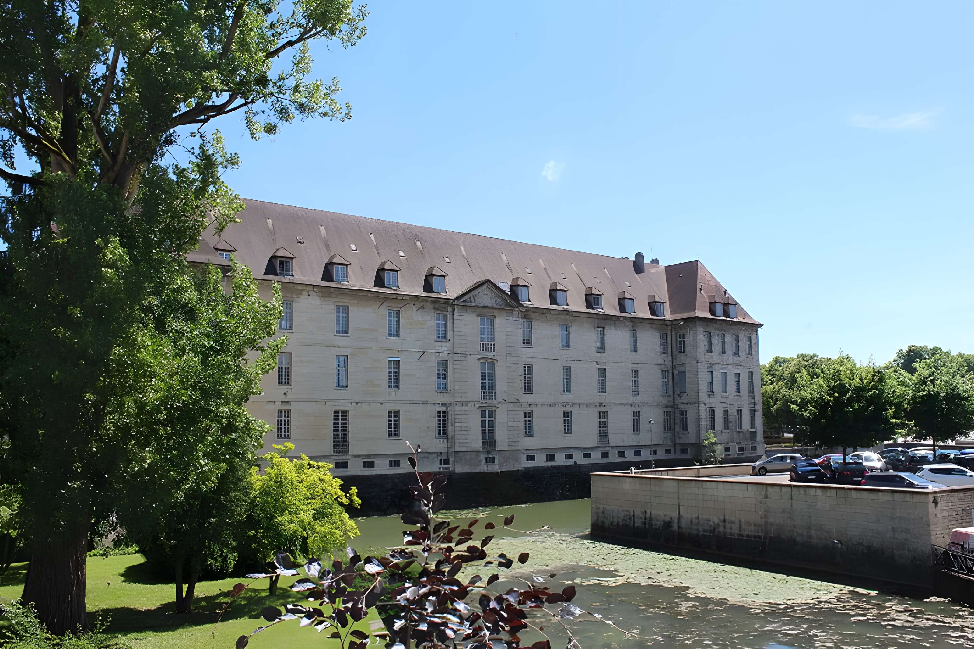 Hôpital de la Charité de Dole