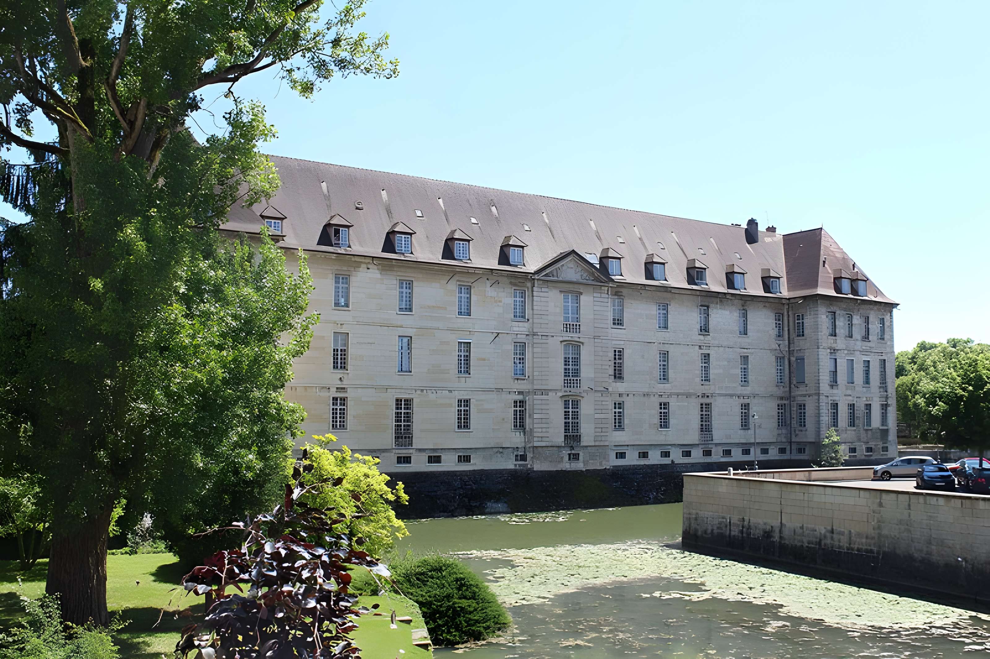 Hôpital de la Charité de Dole