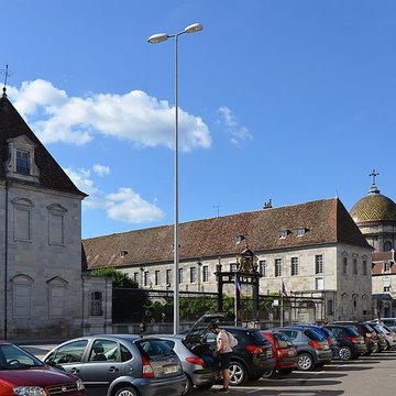 Hôpital Saint-Jacques de Besançon