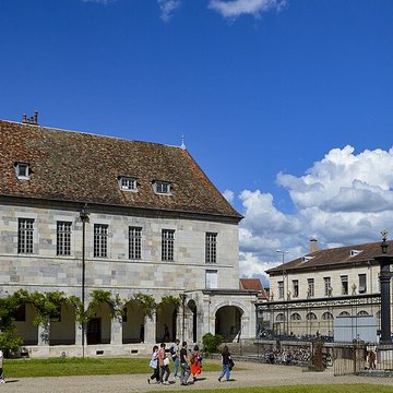 Hôpital Saint-Jacques de Besançon