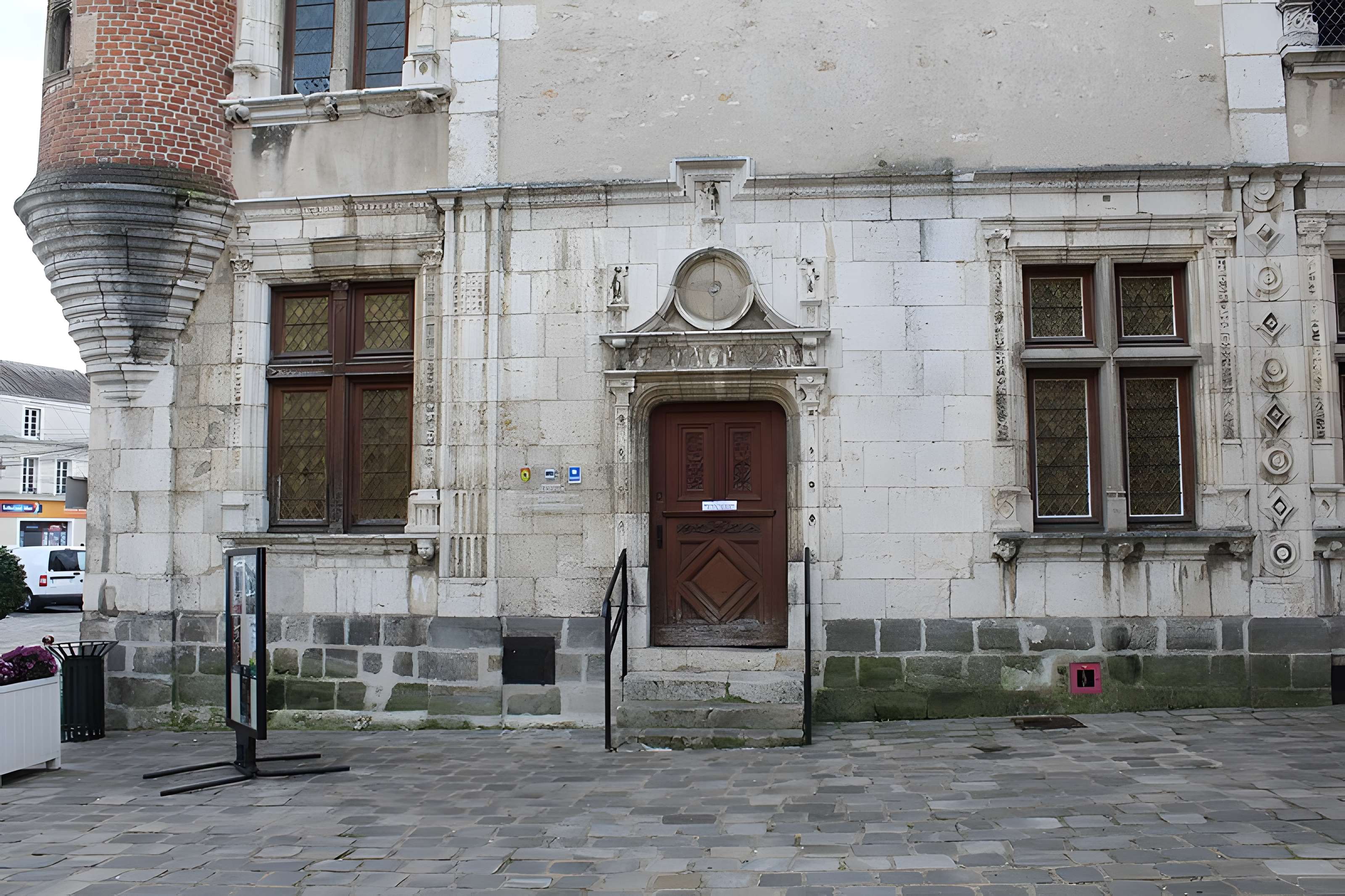 Hôtel Anne de Pisseleu à Étampes