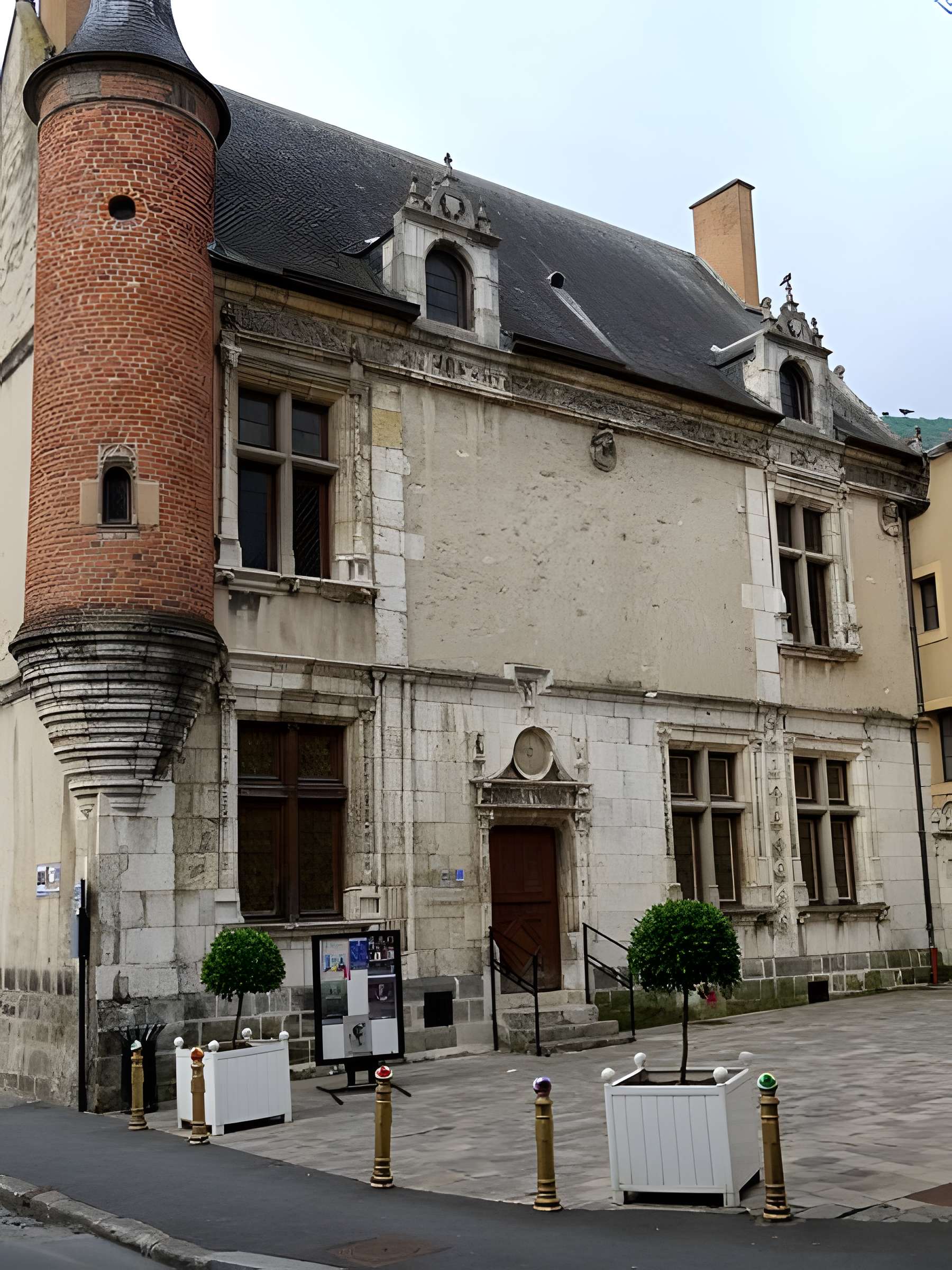 Hôtel Anne de Pisseleu à Étampes