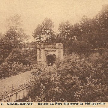 Fort de Charlemont