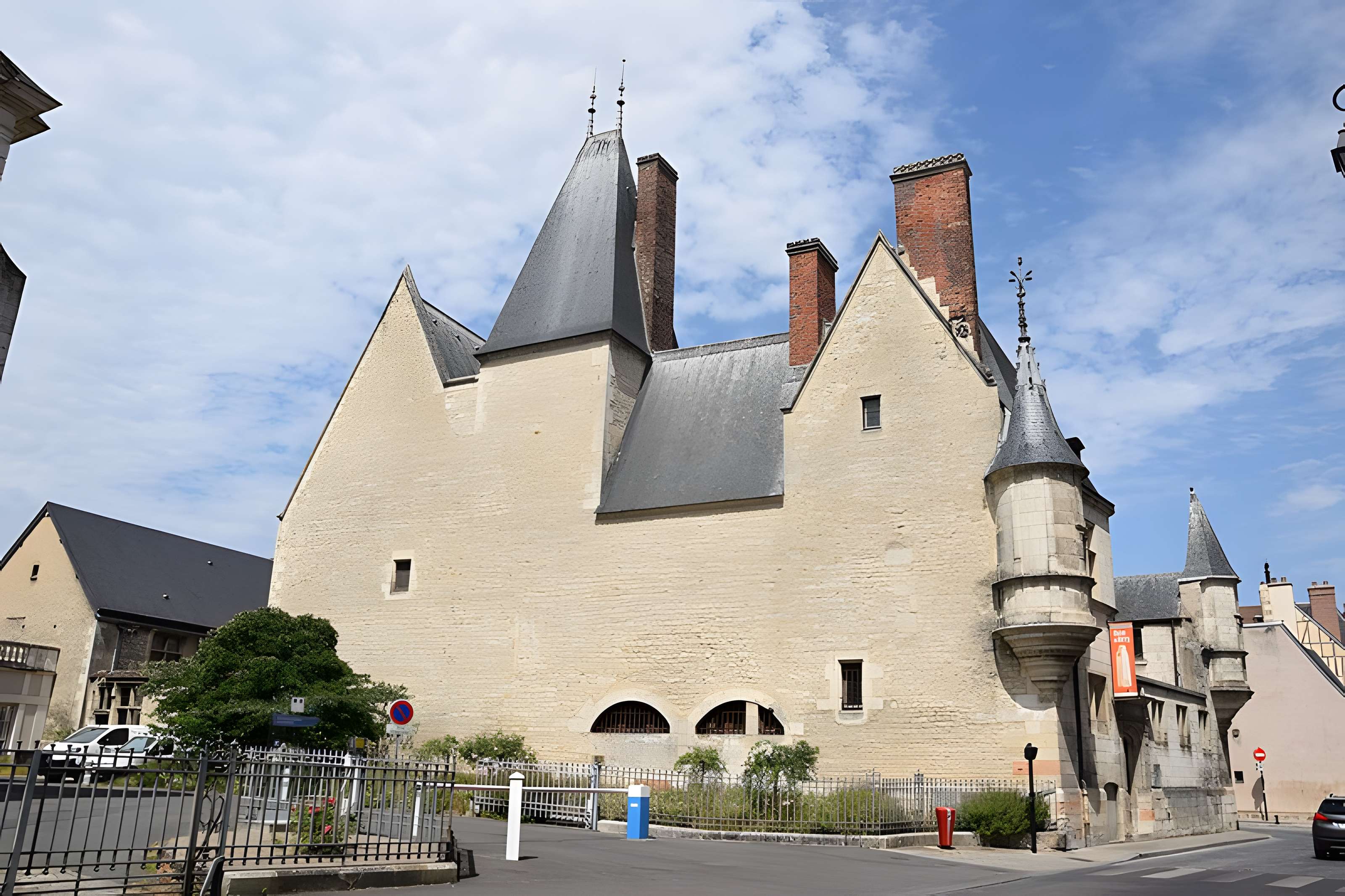 Hôtel Cujas à Bourges