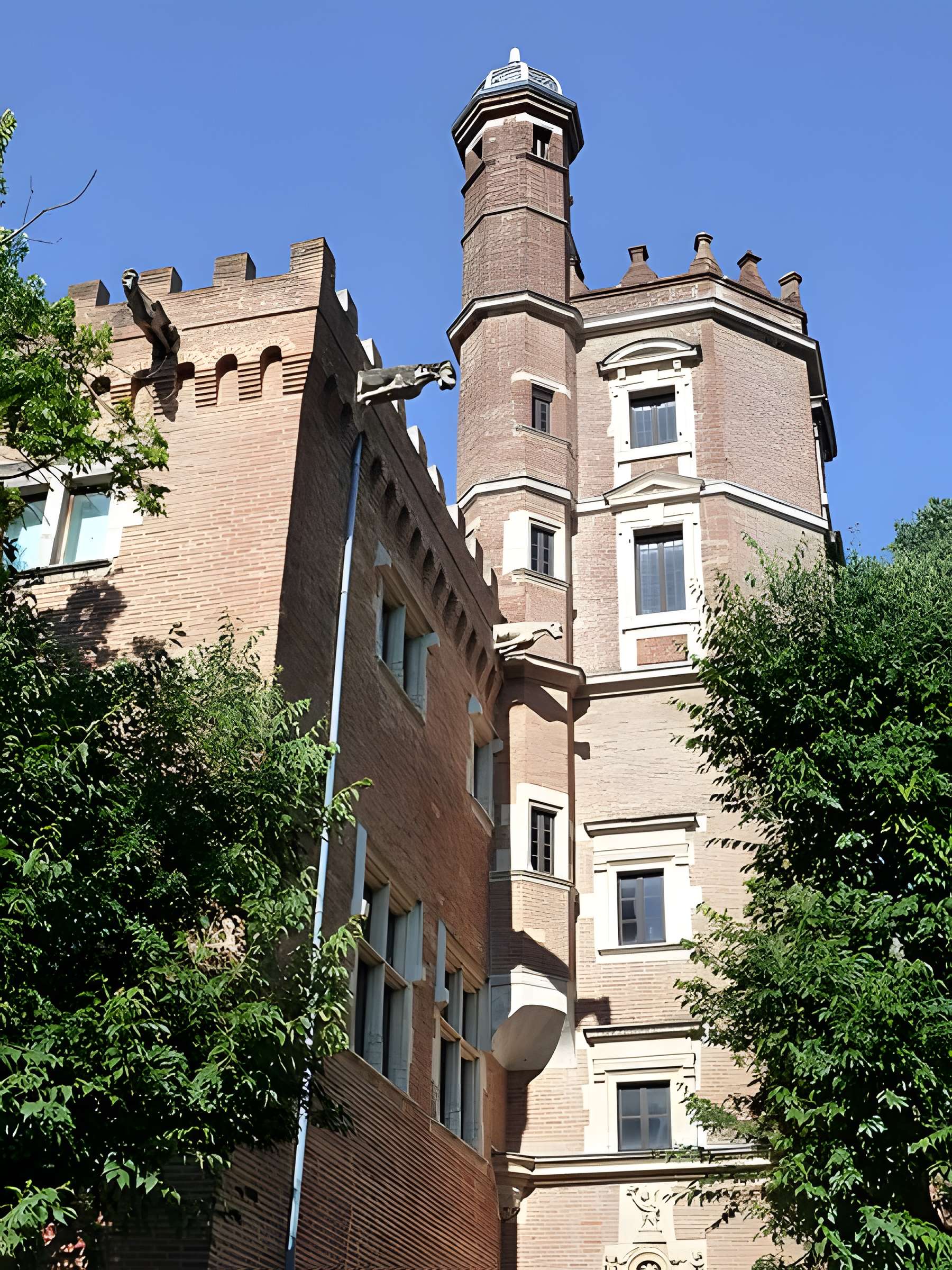 Hôtel Dahus à Toulouse 