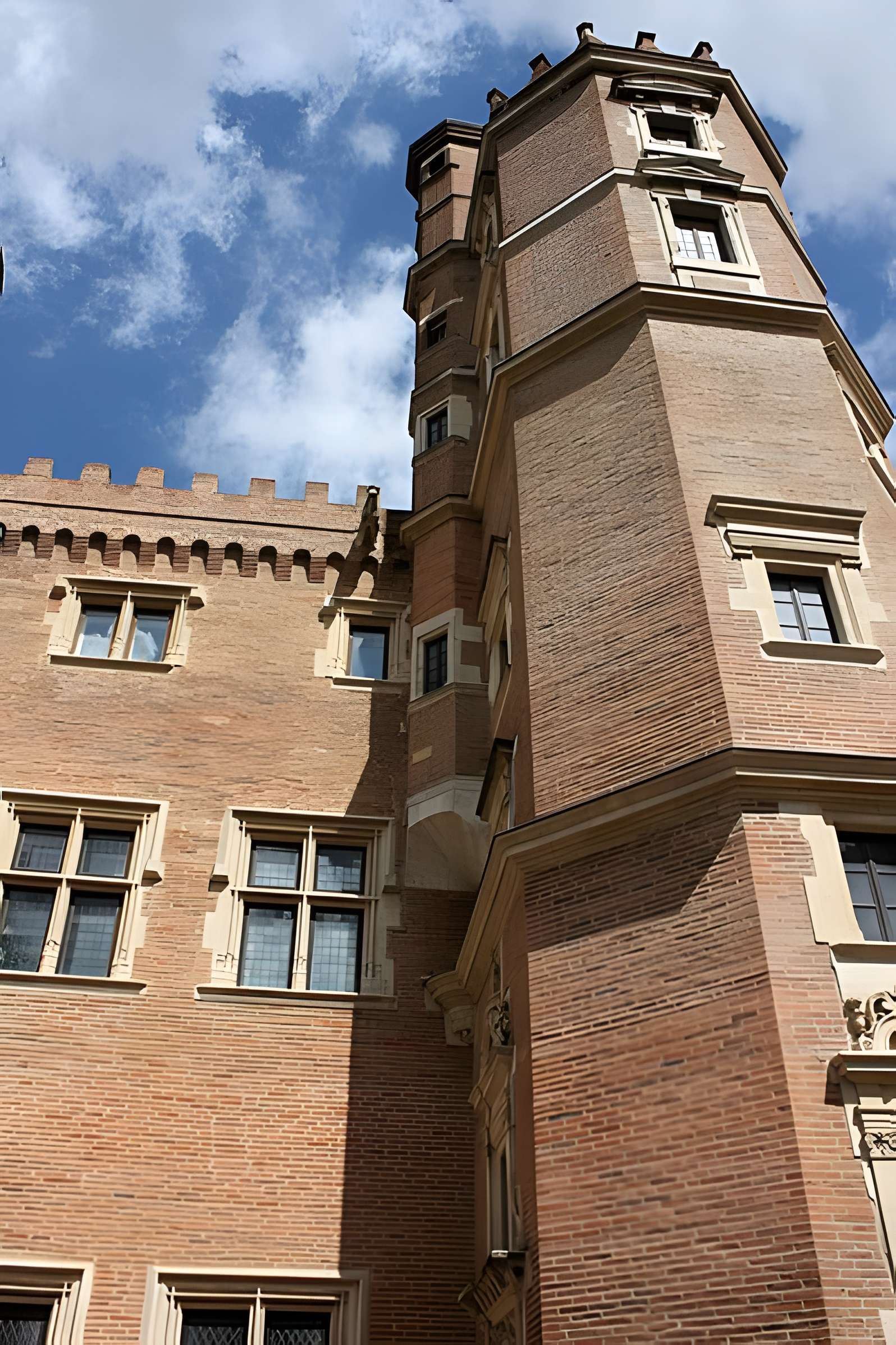 Hôtel Dahus à Toulouse 