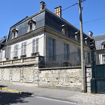 Hôtel de Barral à Soissons