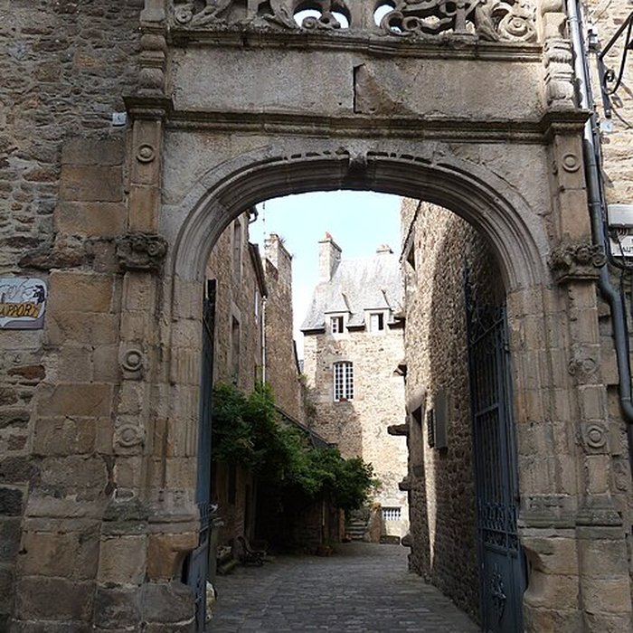 Photo de Hôtel de Beaumanoir à Dinan