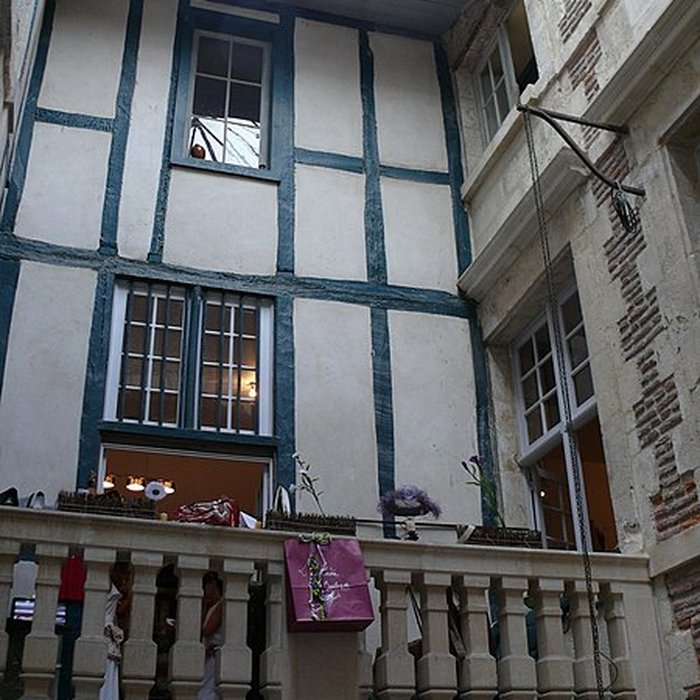 Photo de Hôtel de Belzunce à Bayonne