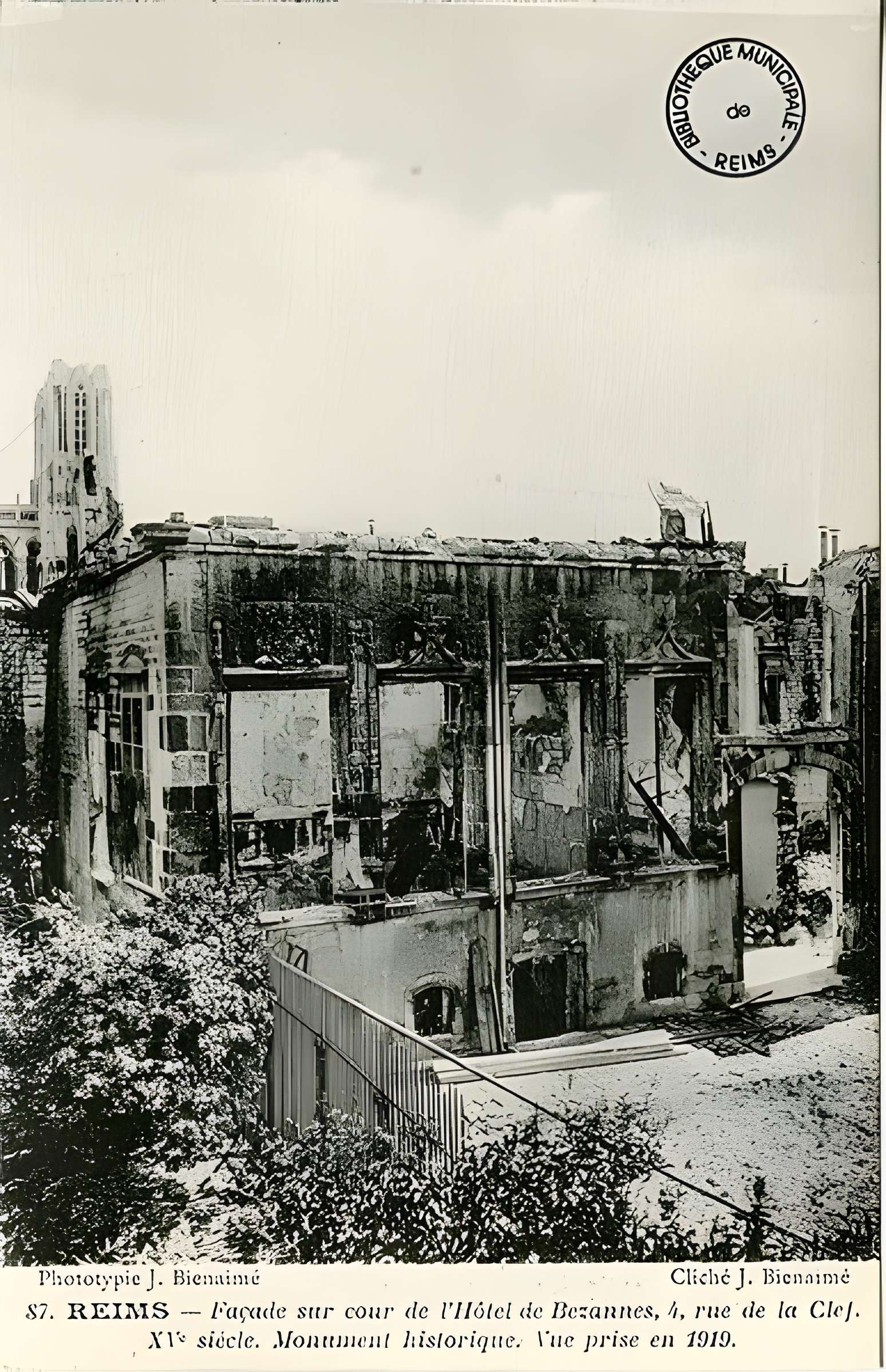 Hôtel de Bézannes à Reims