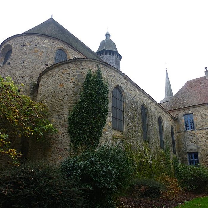 Photo de Abbatiale Saint-Pierre-et-Saint-Paul dÉvaux-les-Bains