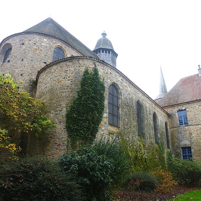 Photo de Abbatiale Saint-Pierre-et-Saint-Paul dÉvaux-les-Bains