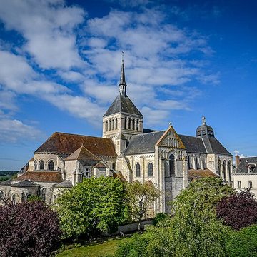 Abbaye Saint-Benoît de Saint-Benoît-sur-Loire