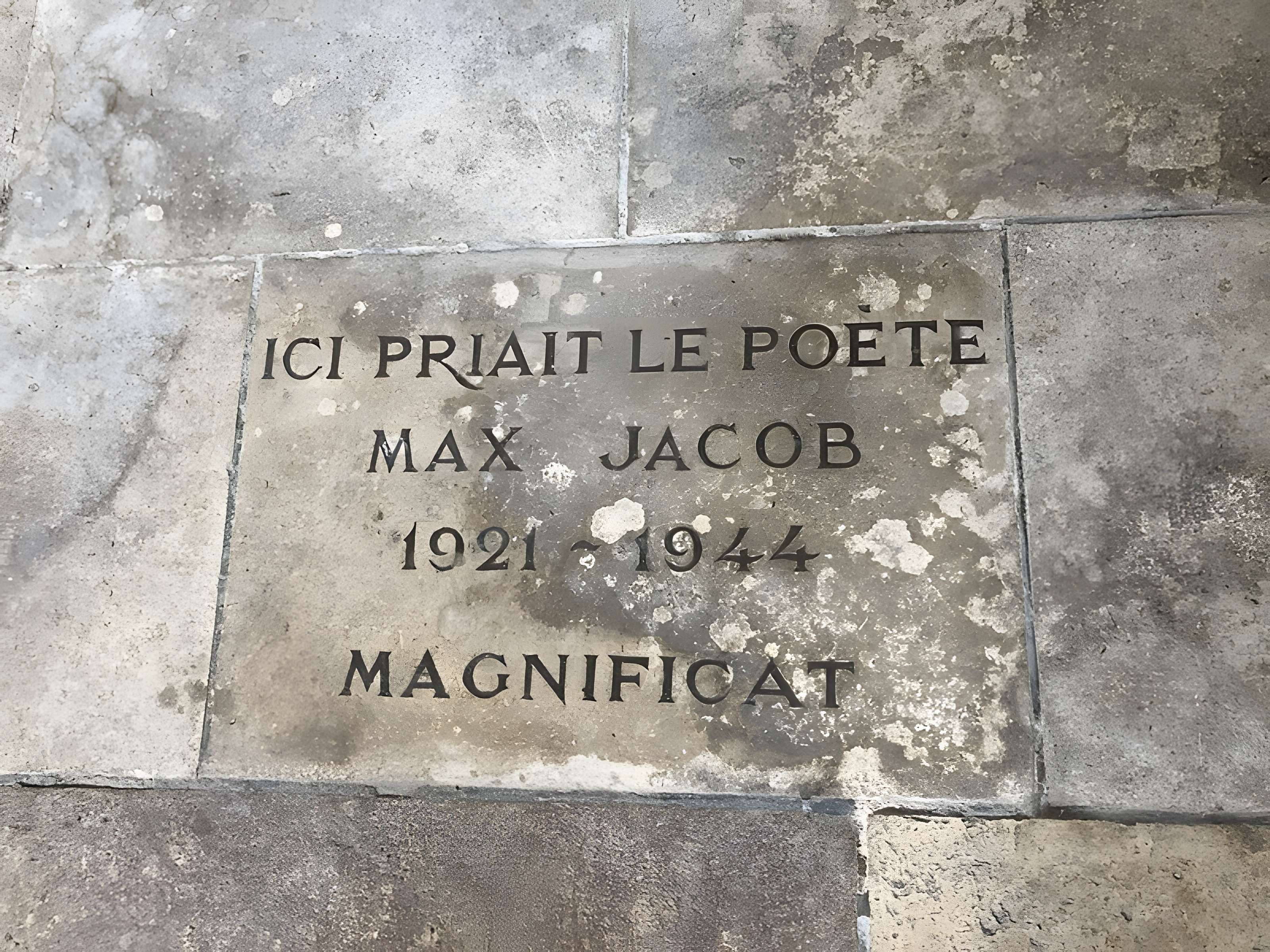 Abbaye Saint-Benoît de Saint-Benoît-sur-Loire