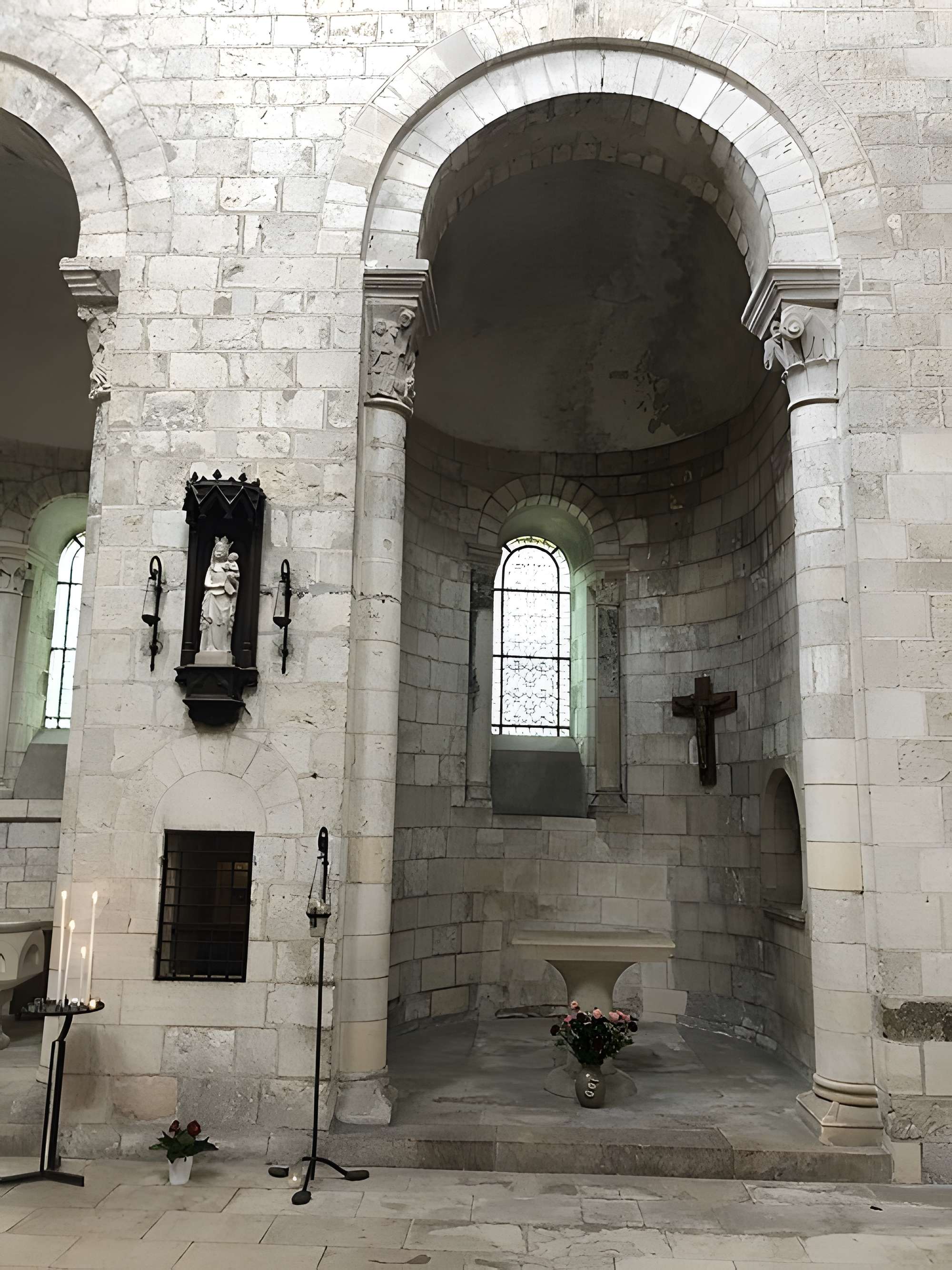 Abbaye Saint-Benoît de Saint-Benoît-sur-Loire