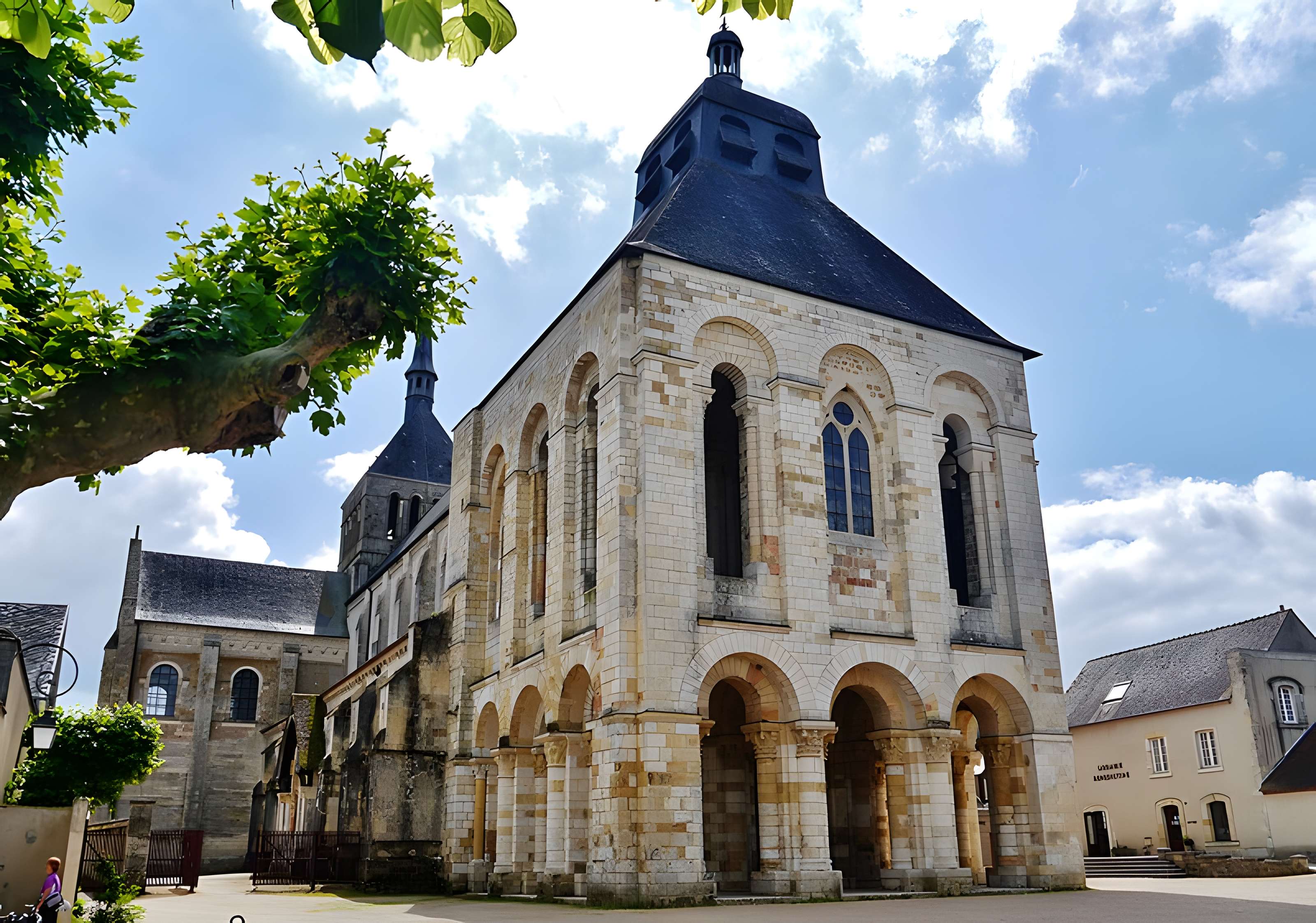 Abbaye Saint-Benoît de Saint-Benoît-sur-Loire