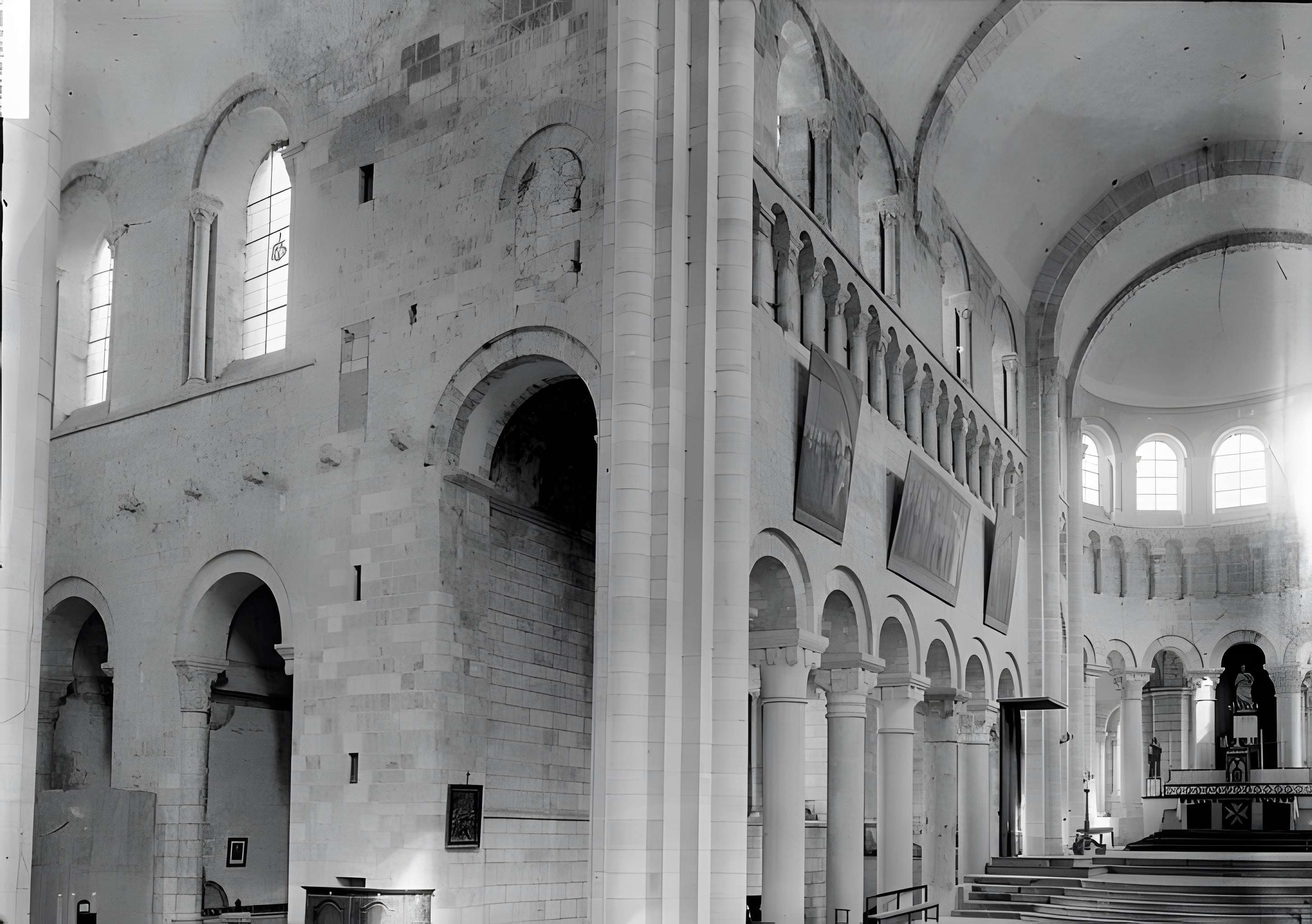 Abbaye Saint-Benoît de Saint-Benoît-sur-Loire
