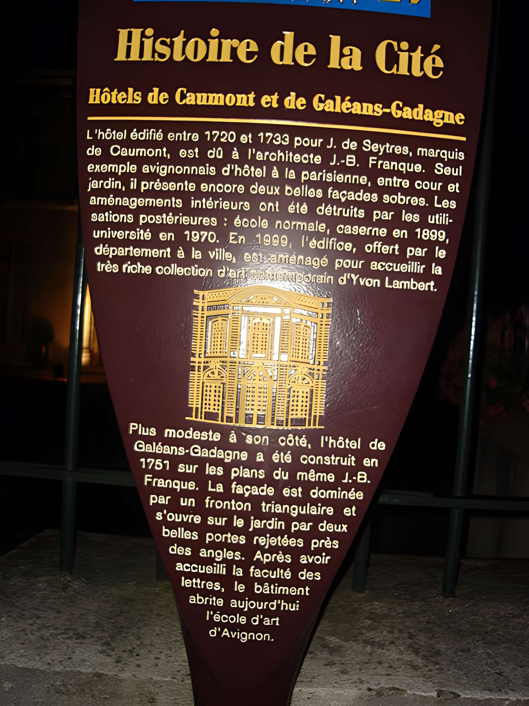 Hôtel de Caumont à Avignon 