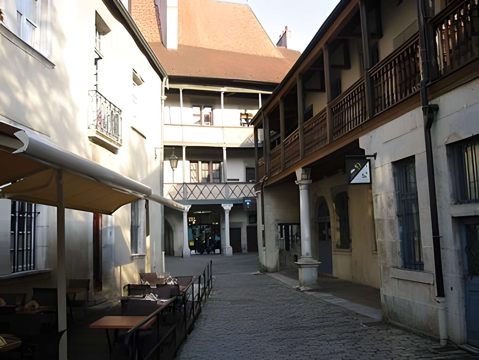 Hôtel de Champagney à Besançon 