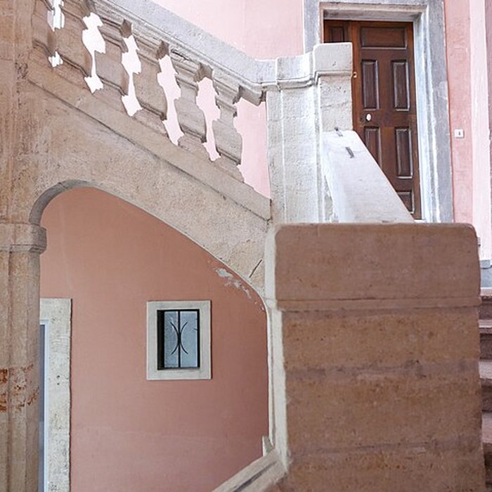 Photo de Hôtel de Fontfroide à Nîmes