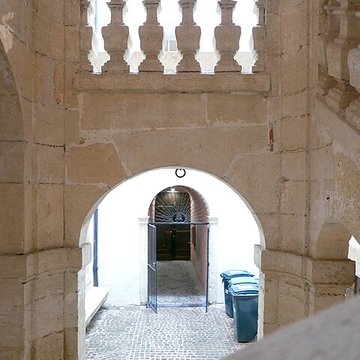 Hôtel de Fontfroide à Nîmes