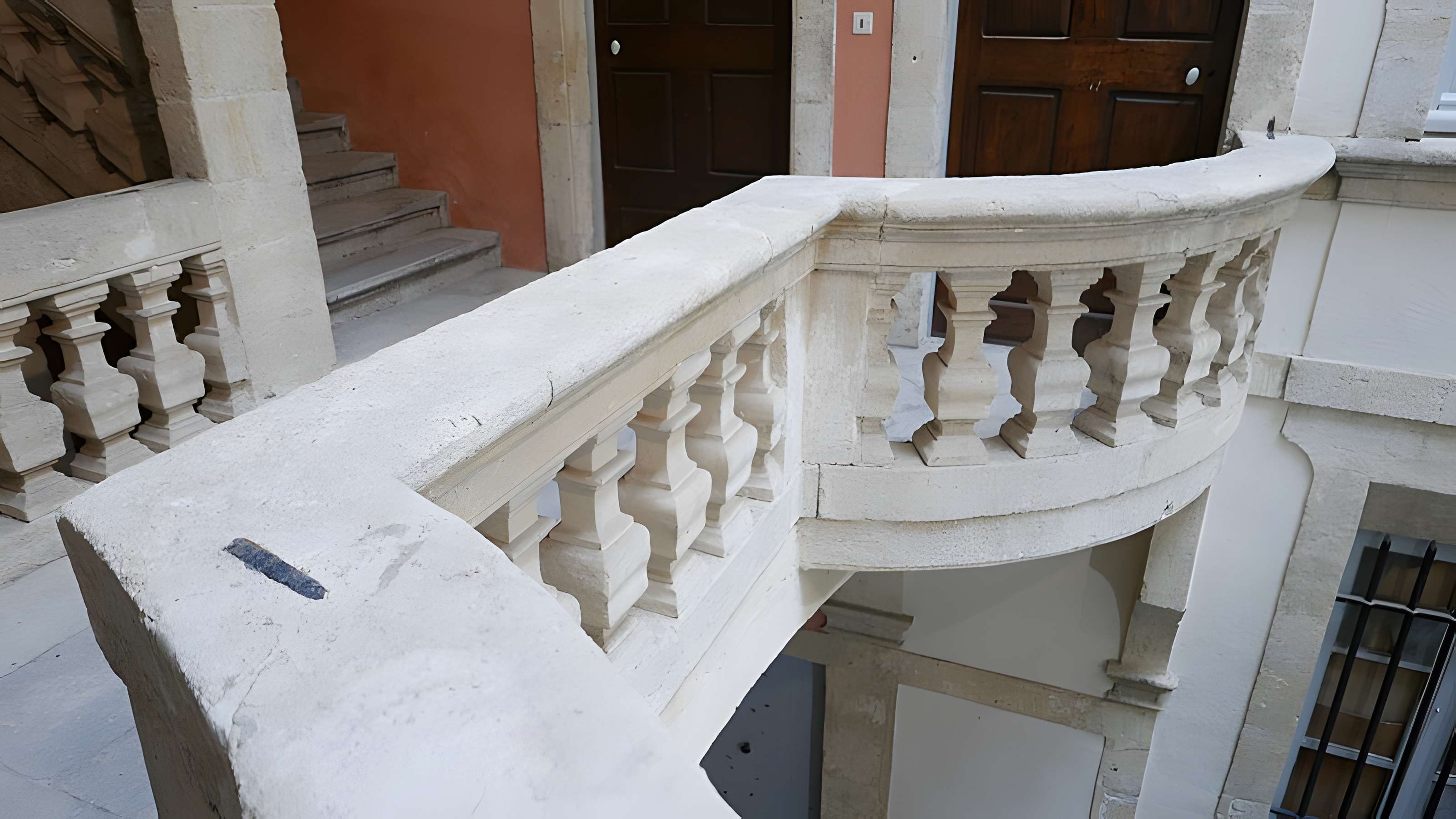 Hôtel de Fontfroide à Nîmes