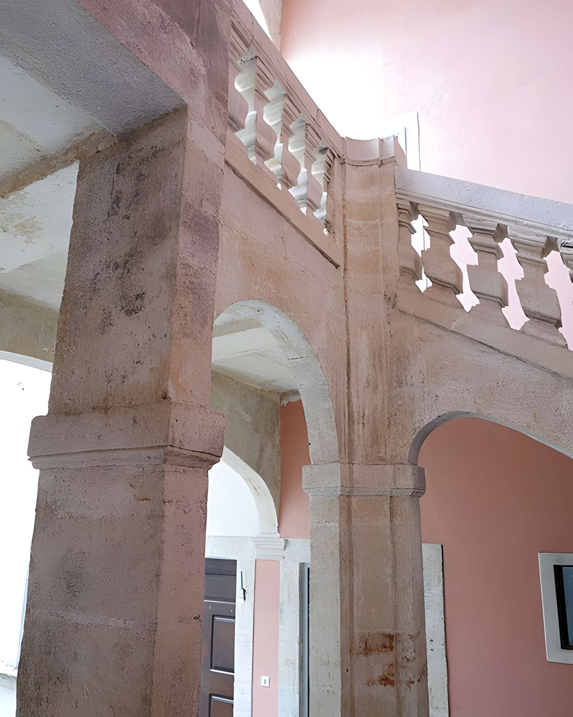 Hôtel de Fontfroide à Nîmes