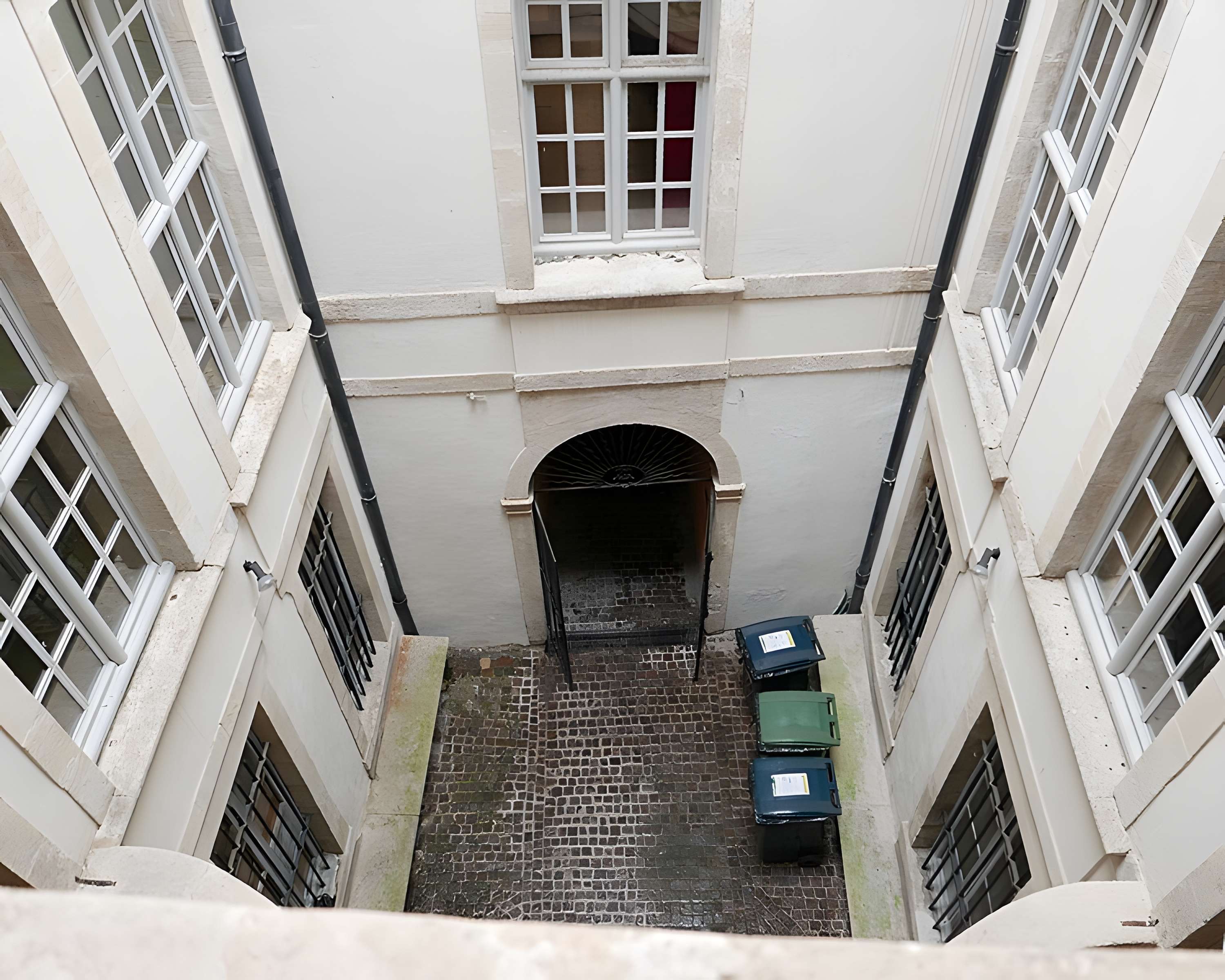 Hôtel de Fontfroide à Nîmes