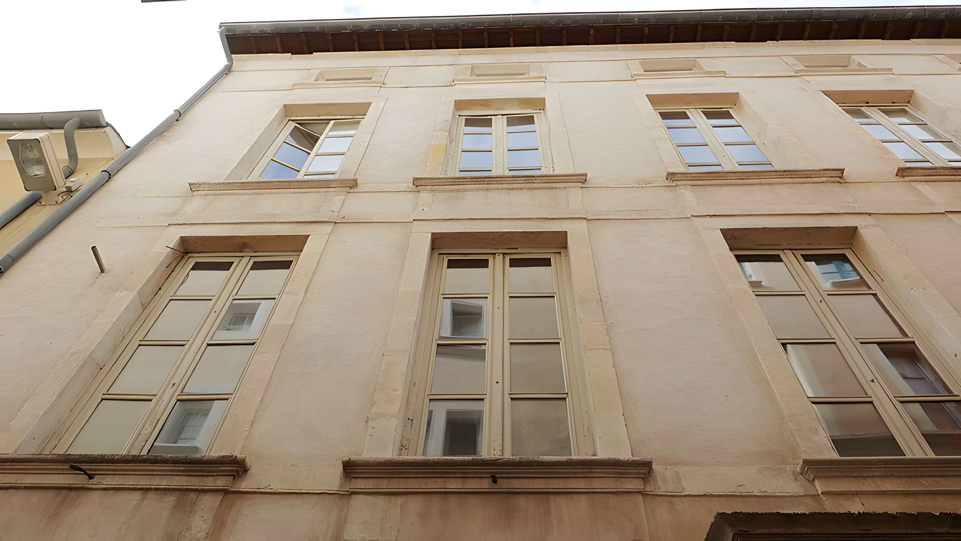 Hôtel de Fontfroide à Nîmes