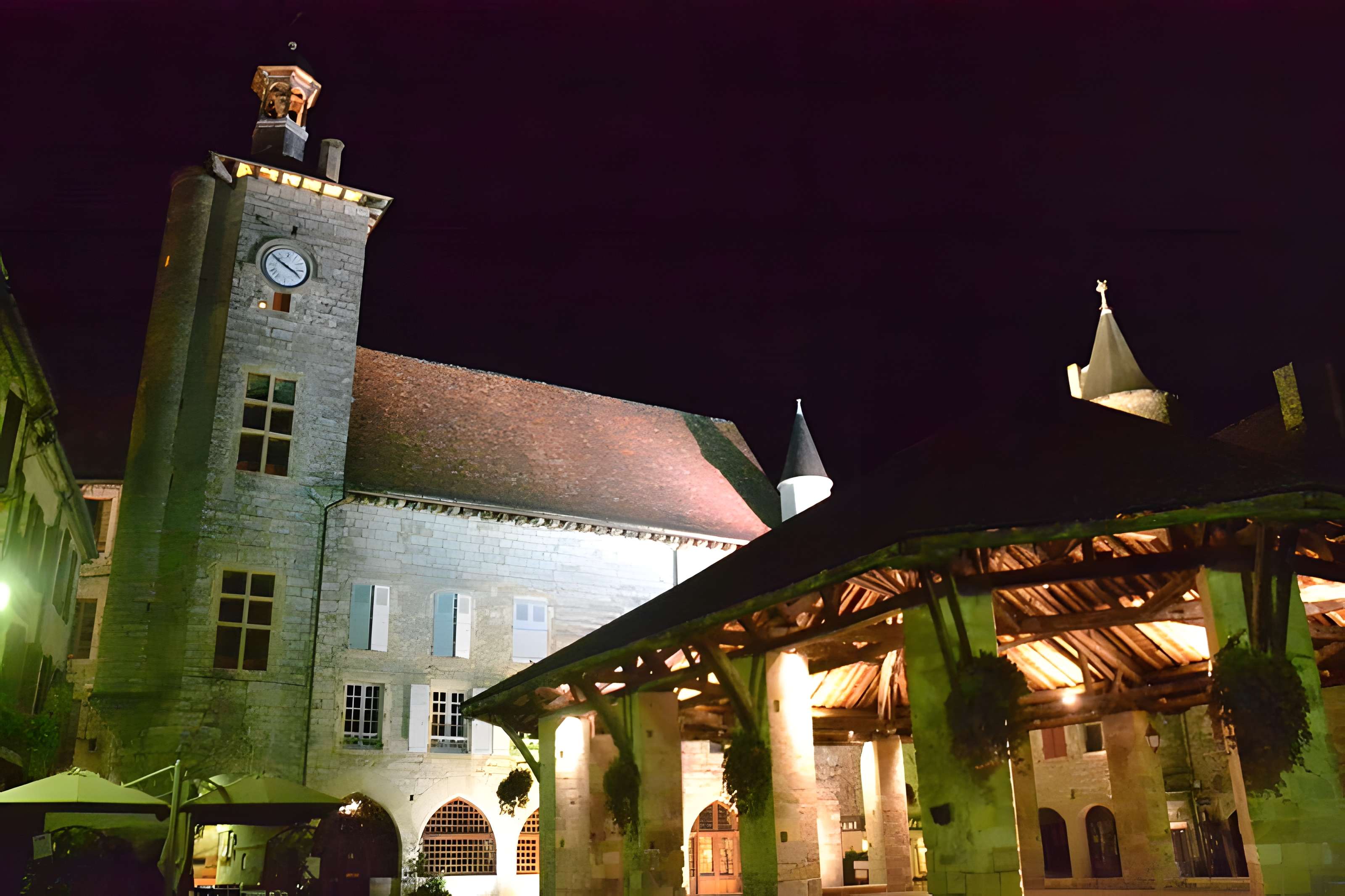 Hôtel de la Raymondie à Martel