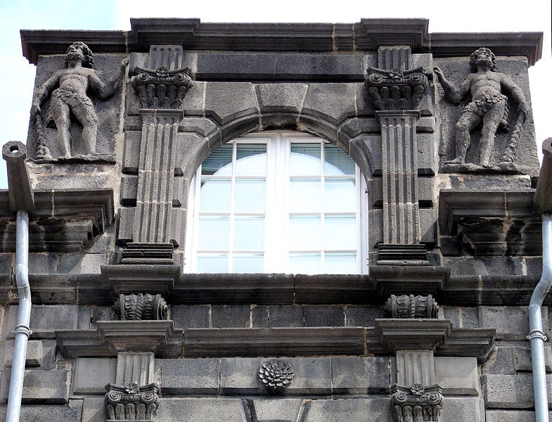 Photo de Hôtel de Laval de Lacresne à Riom