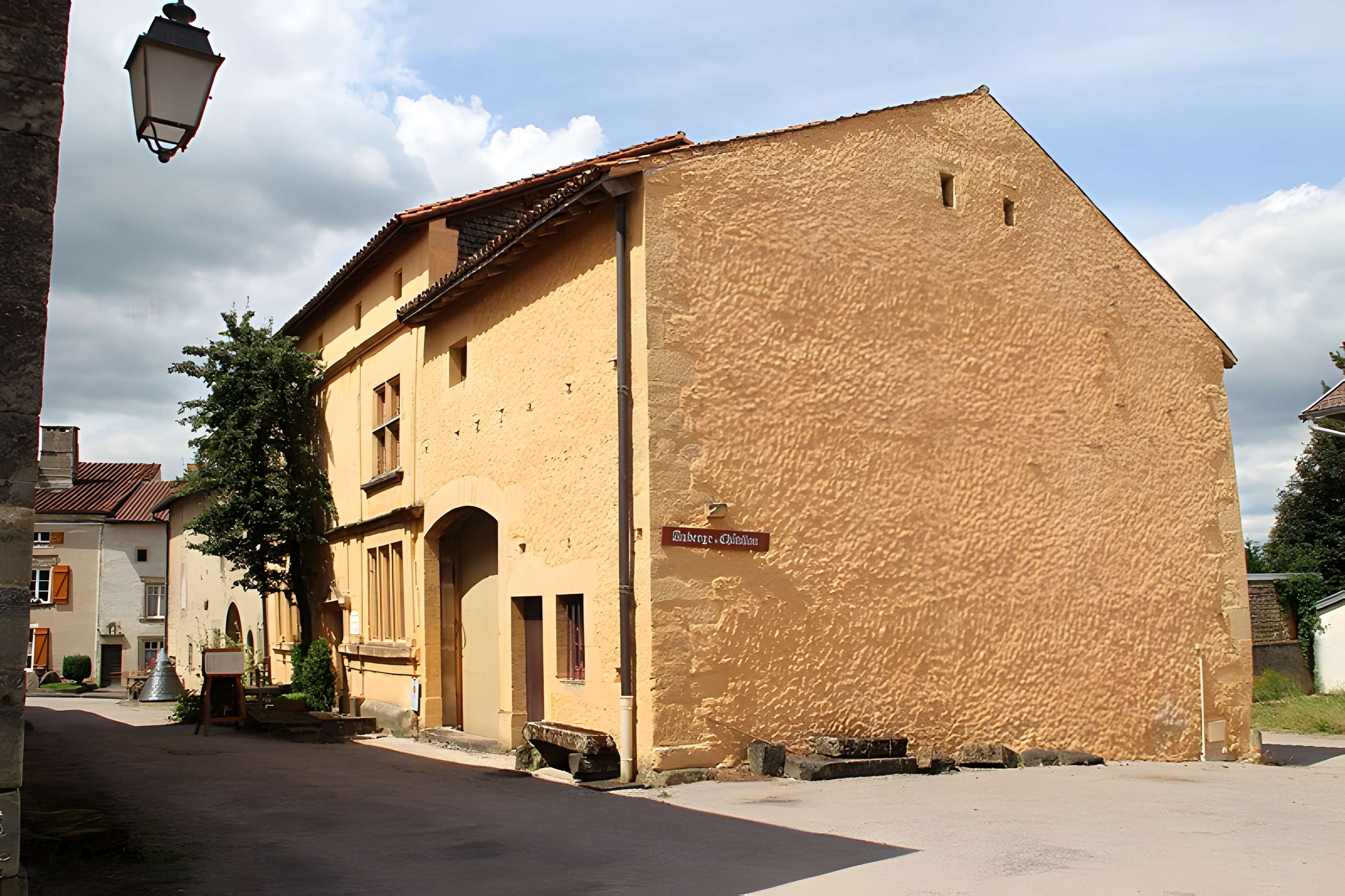 Hôtel de Lignéville à Châtillon-sur-Saône