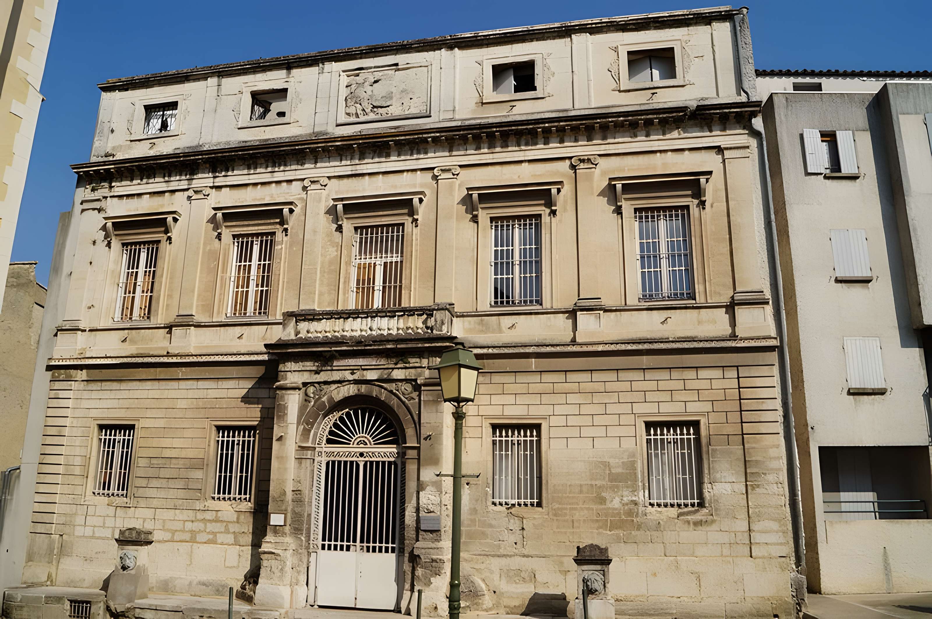 Hôtel de Lisleroy à Pont-Saint-Esprit 