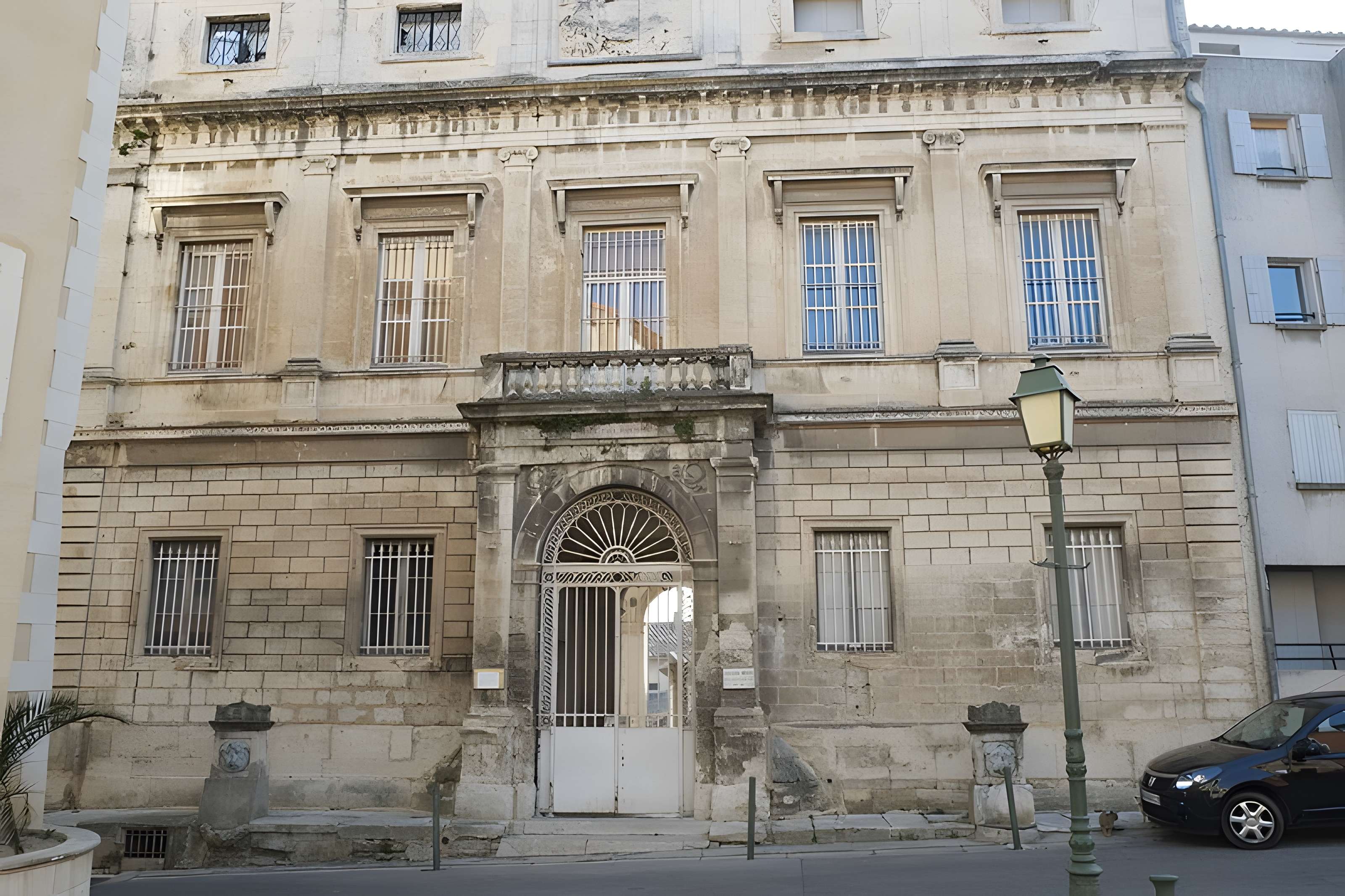 Hôtel de Lisleroy à Pont-Saint-Esprit