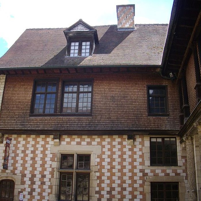 Photo de Hôtel de Mauroy à Troyes
