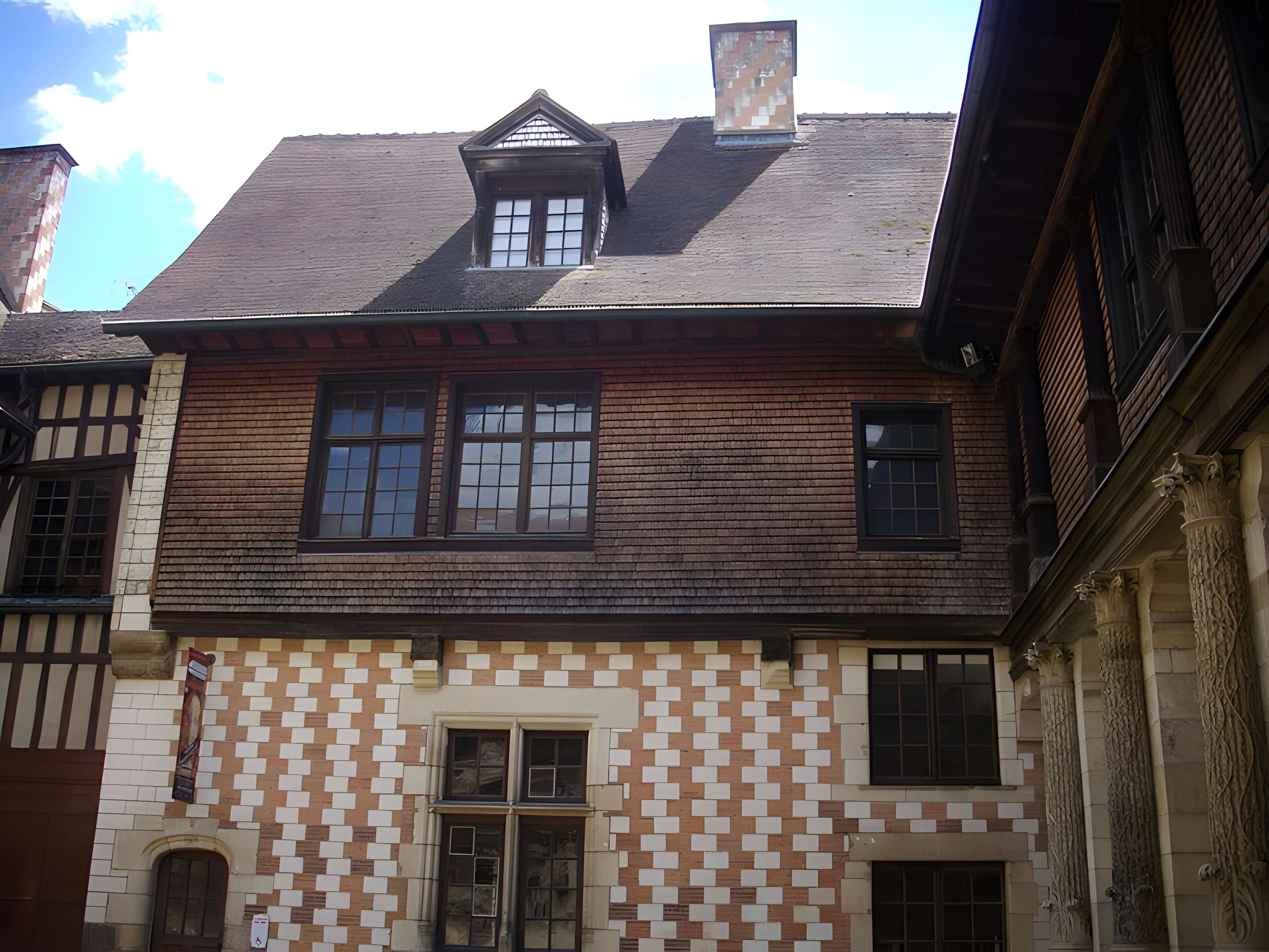 Hôtel de Mauroy à Troyes