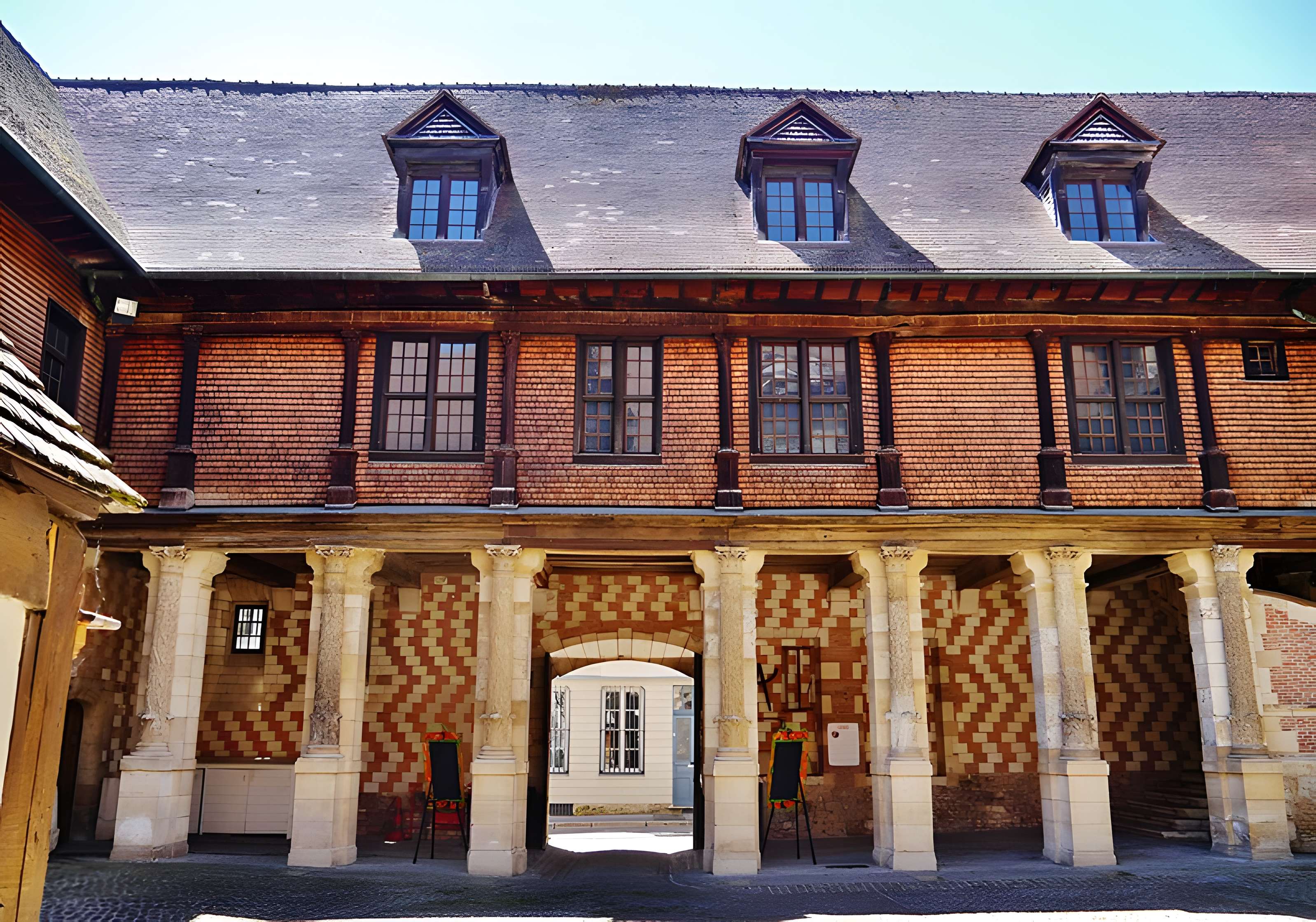 Hôtel de Mauroy à Troyes
