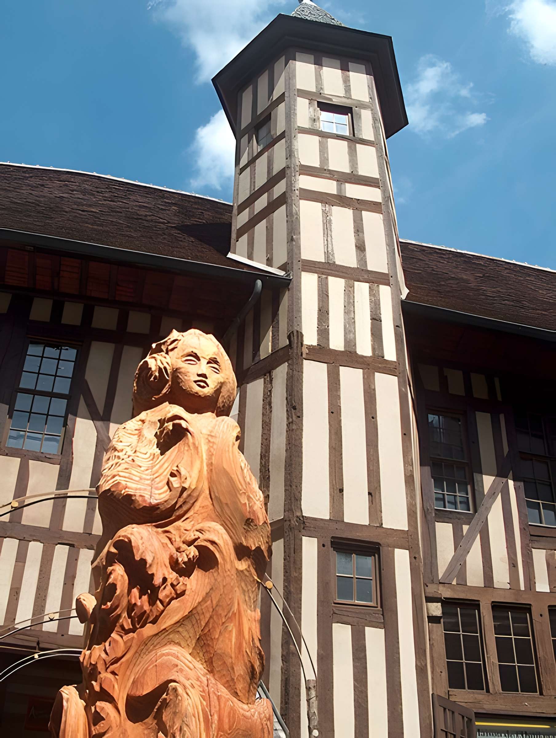 Hôtel de Mauroy à Troyes