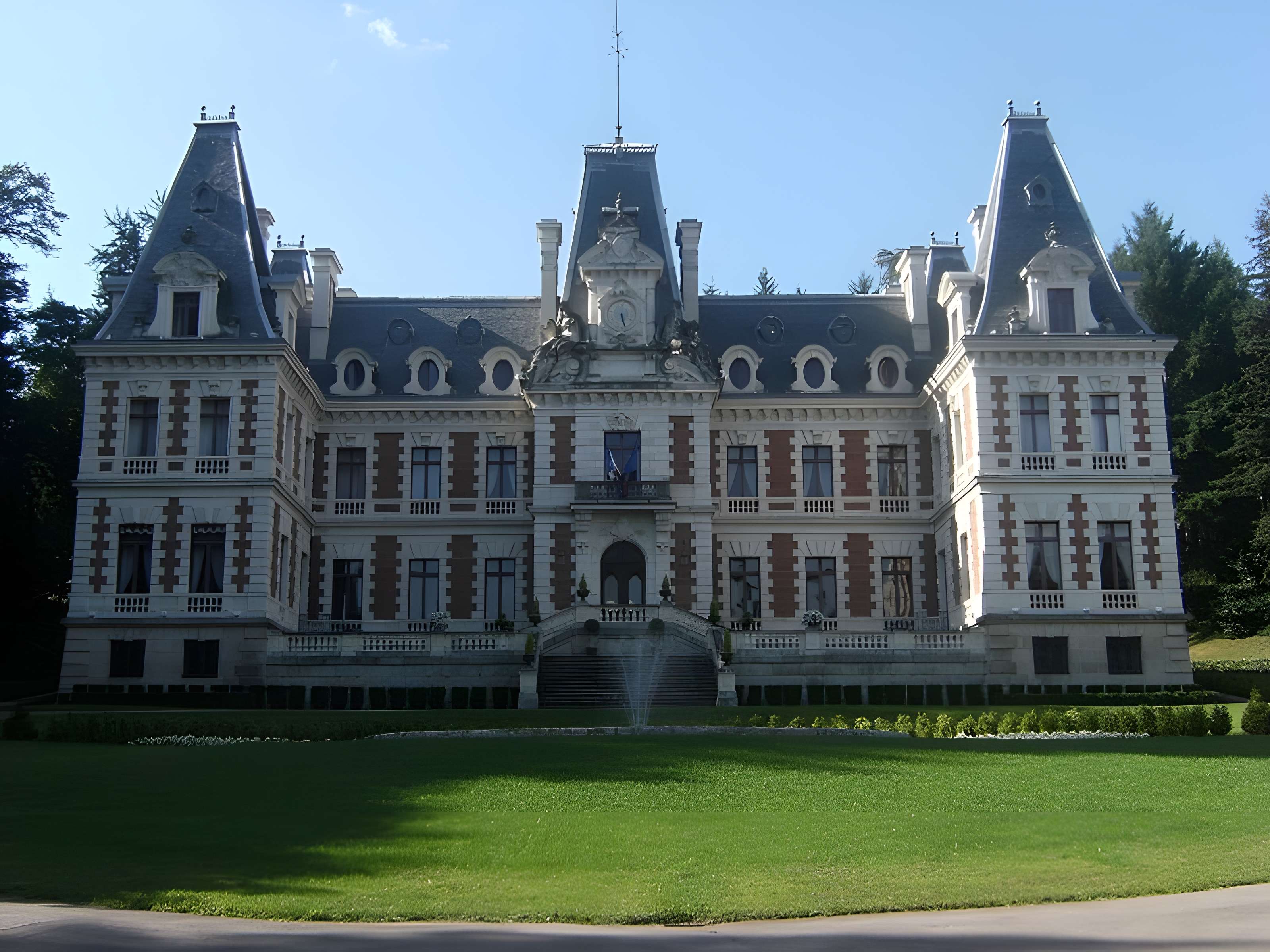 Hôtel de préfecture de la Corrèze à Tulle 