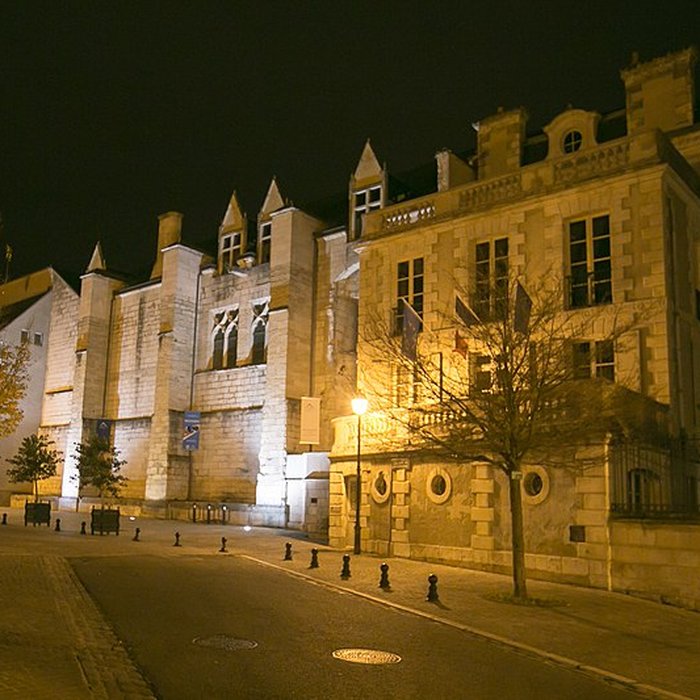 Photo de Hôtel de préfecture du Cher à Bourges