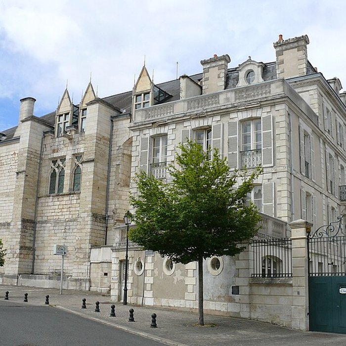 Photo de Hôtel de préfecture du Cher à Bourges