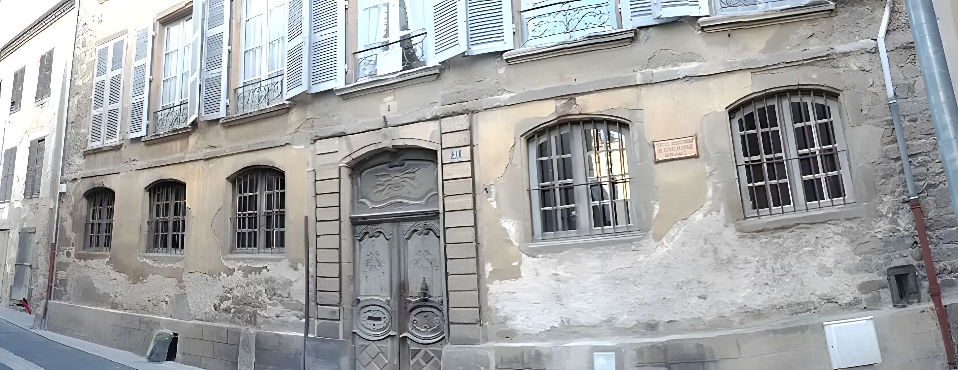 Hôtel de Rochely à Brioude 