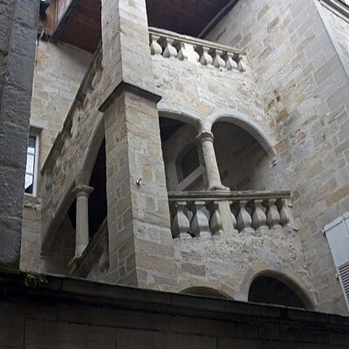 Photo de Hôtel de Viguier dAuglanat à Figeac