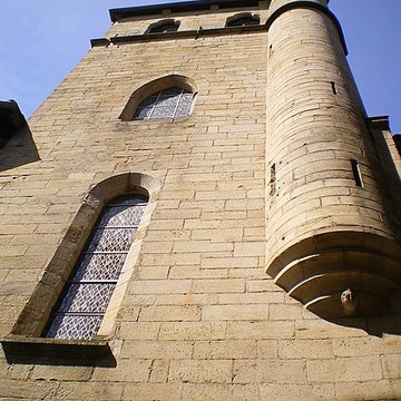 Hôtel de Viguier dAuglanat à Figeac