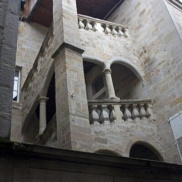 Hôtel de Viguier dAuglanat à Figeac