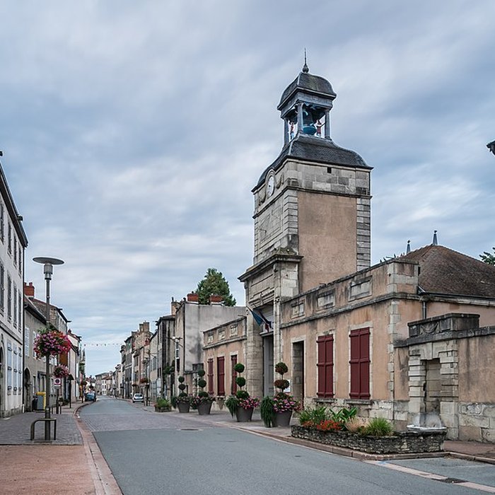 Photo de Hôtel de ville dAigueperse