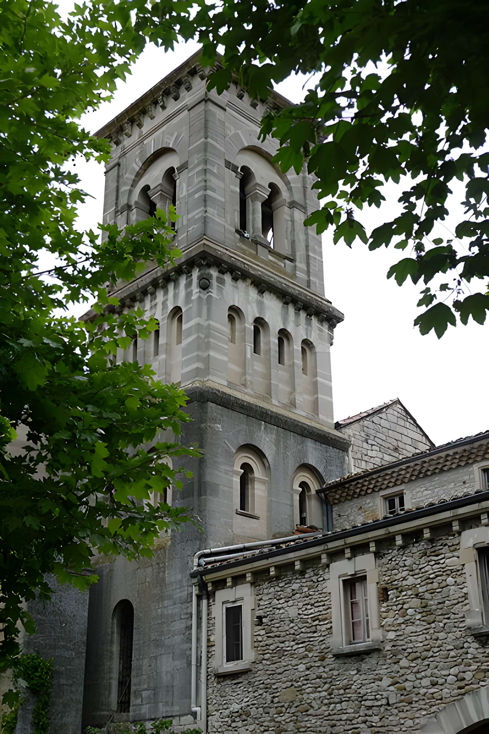 Abbaye Sainte-Anne de Bonlieu-sur-Roubion