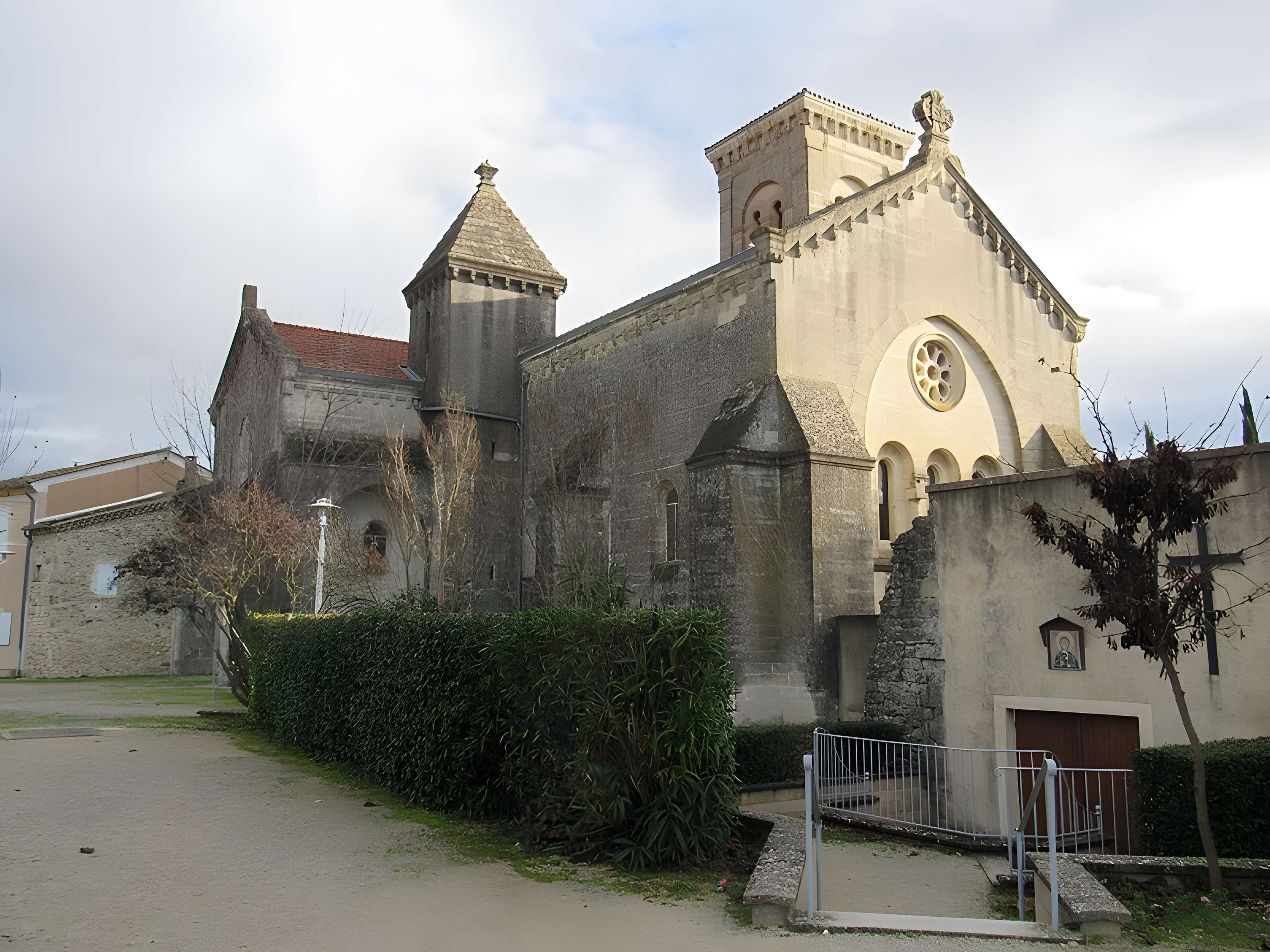 Abbaye Sainte-Anne de Bonlieu-sur-Roubion