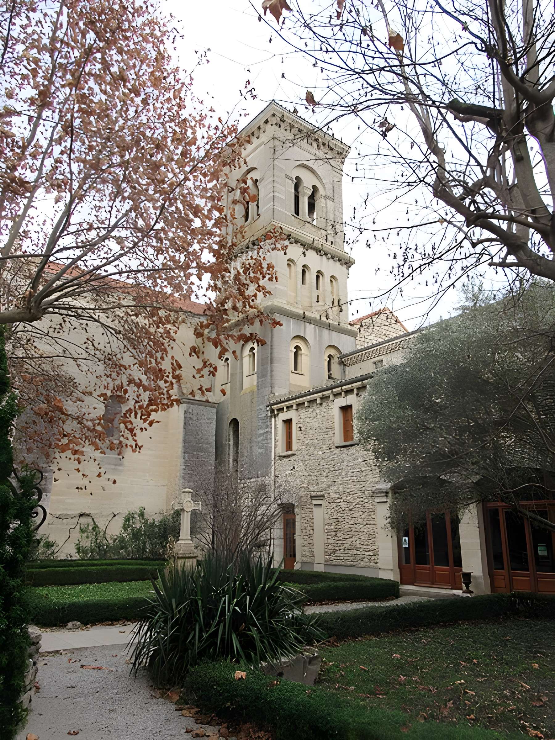 Abbaye Sainte-Anne de Bonlieu-sur-Roubion
