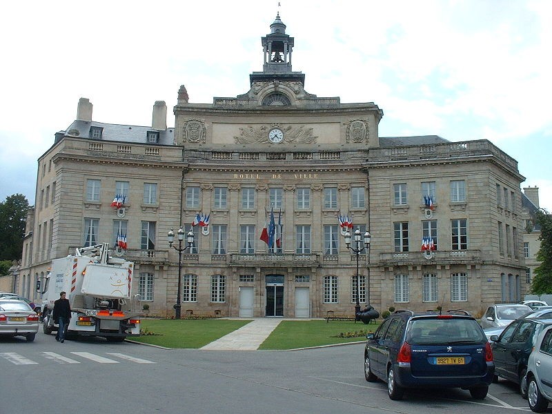 Photo de Hôtel de ville d'Alençon